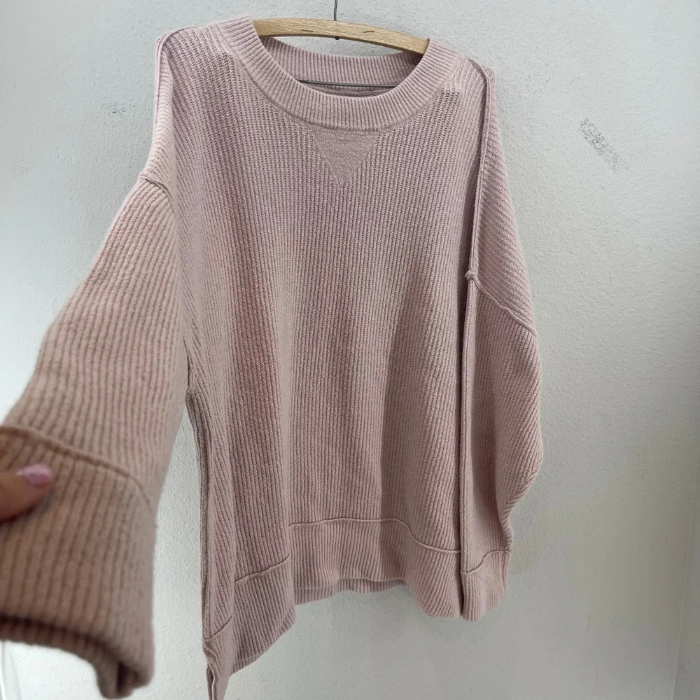 Aerie Oversized Ribbed Sweater Women M Pink Cozy Slouchy Side Slit Soft - Picture 2 of 10
